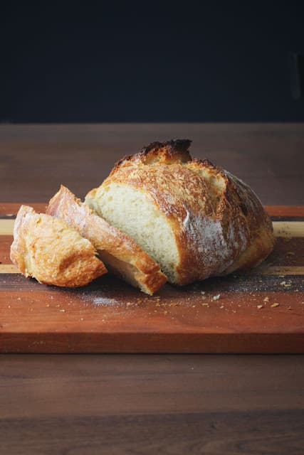 Image of No-Knead Bread.