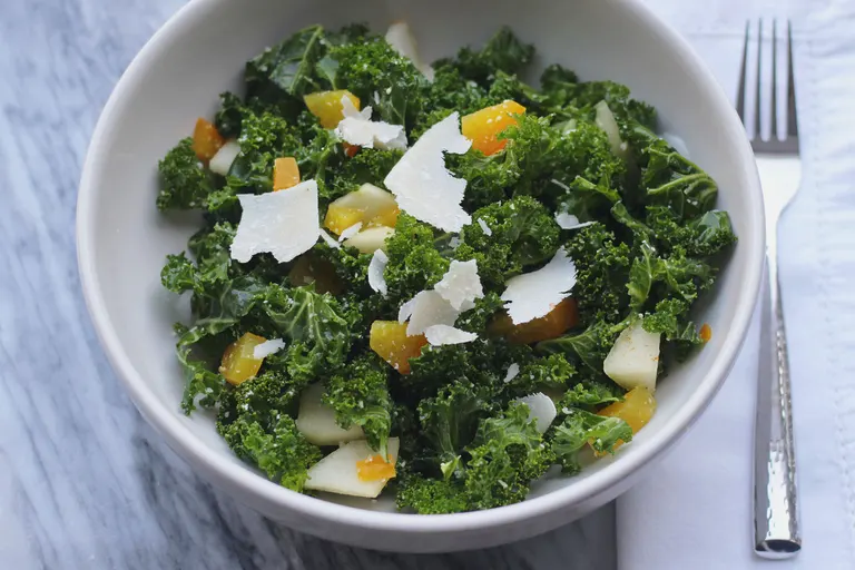 Picture of Kale Salad with Pear and Golden Beets
